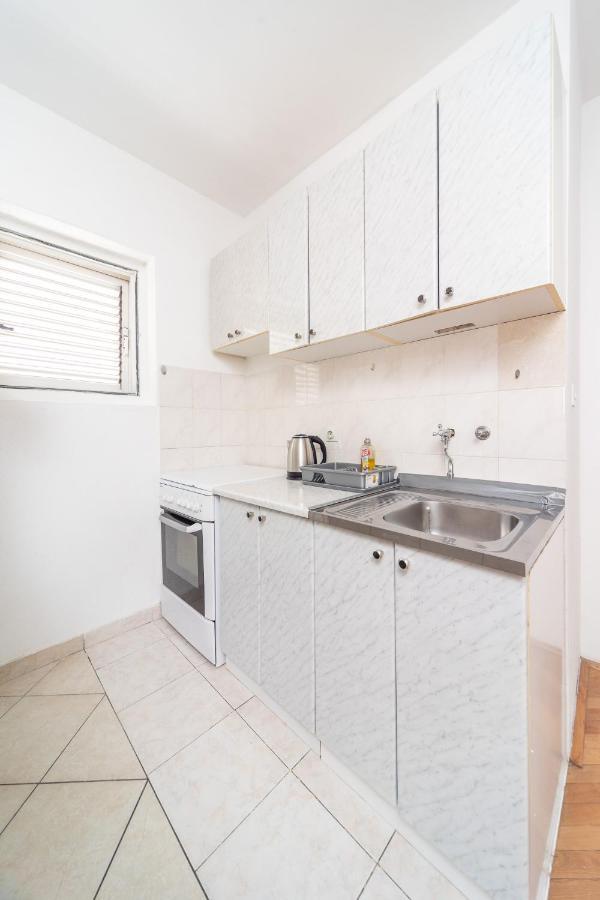 Apartment Matea Kotor Exterior photo