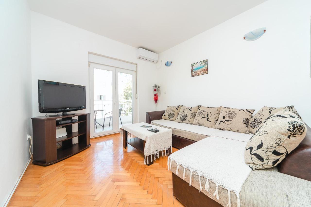 Apartment Matea Kotor Exterior photo